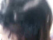 臊女双人秀,好姐妹一起发臊,养的小狗闻着骚味就想来舔,连忙制止