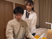 SNOS-190 『お兄ちゃん、見て』超清純と思っていた義理の妹が隠れ変態…白昼堂々ノーパンハメ誘惑 新木希空 - 1of5