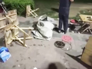 小仙女喝多后当街耍酒疯_脱光光街头裸舞_美乳嫩穴展示殆尽_抓住路人撒泼打滚_香艳画面惊呆路人！