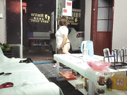 精品推荐顶级骚熟妇城中村按摩女技师『燕姐』第1季7V 勾引顾客店内口爆啪啪3P满足性欲6