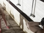 偷拍女浴室